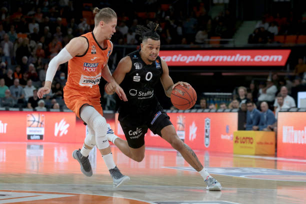 而不仅仅是 而不仅仅是