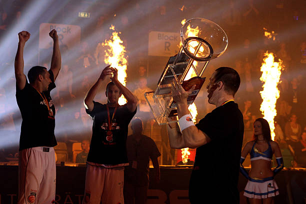 乡父老的全 乡父老的全